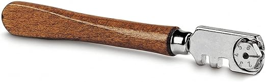 STANLEY GLASS CUTTER COMING WITH 6 WHEELS, WOODEN HANDLE