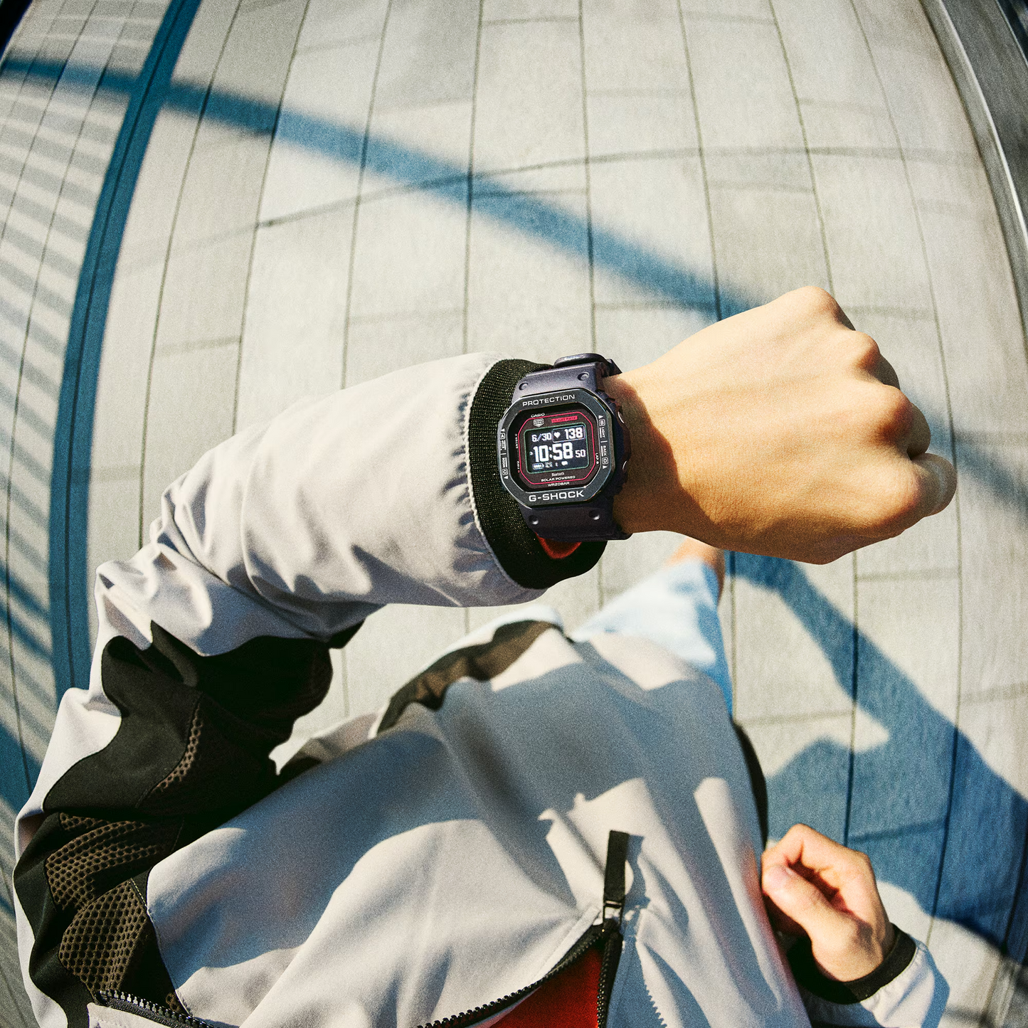 G-SHOCK G-SQUAD MEN WATCH DW-H5600MB-1A4DR