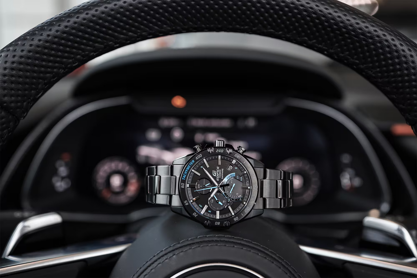 EDIFICE SMARTPHONE LINK WATCH EQB-1000XDC-1ADR