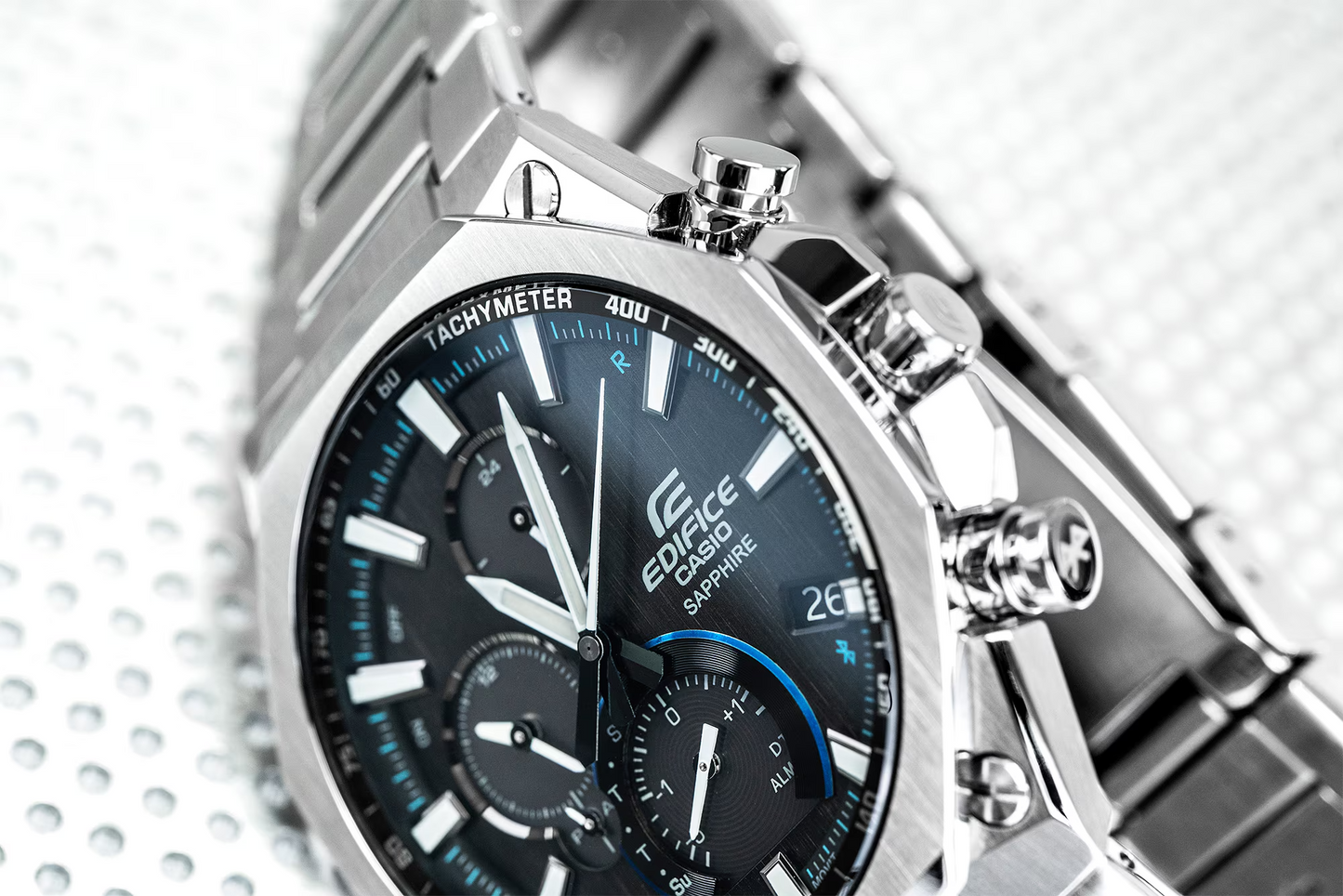 EDIFICE SMARTPHONE LINK WATCH EQB-1100D-1ADR