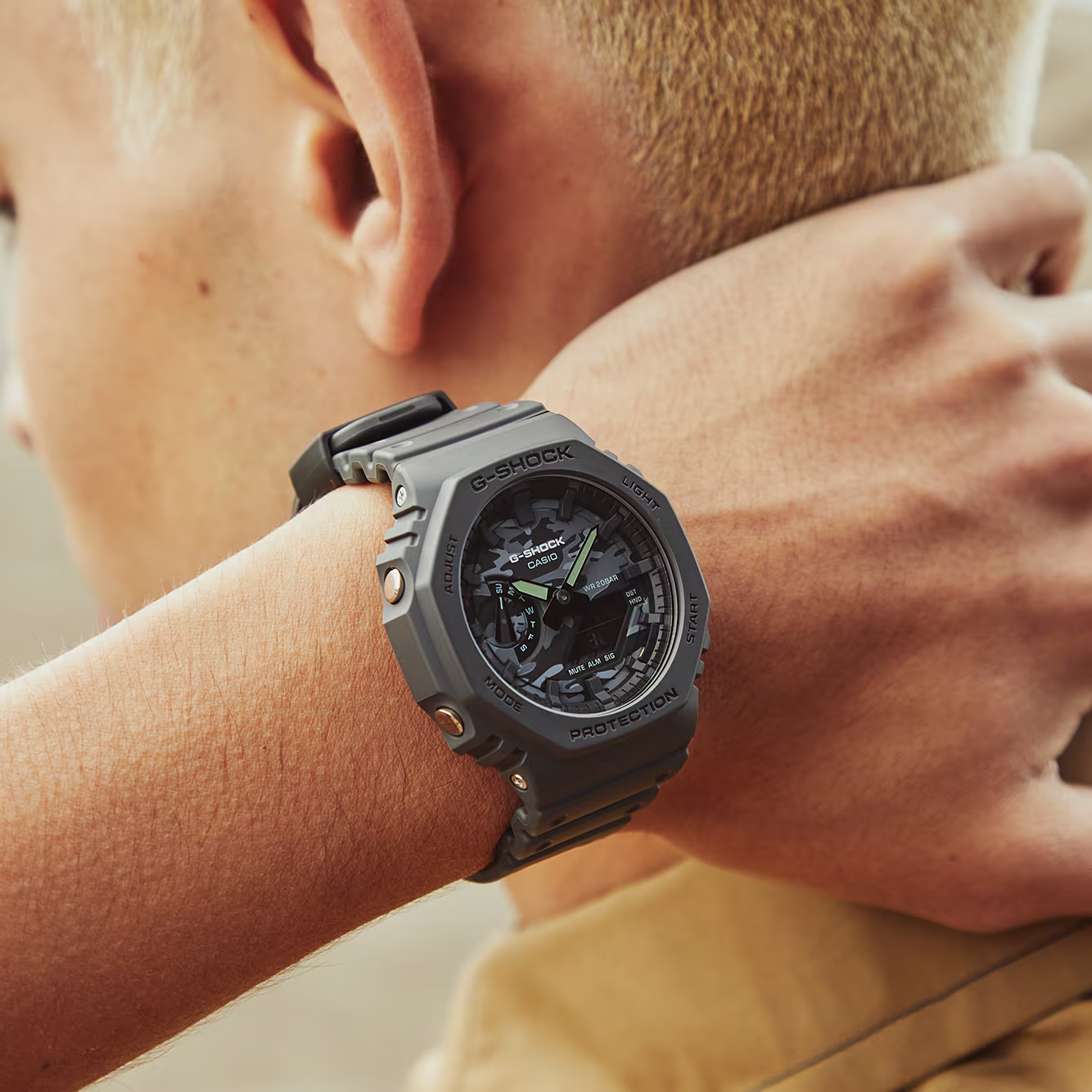 G-SHOCK CASUAL MEN'S WATCH GA-2100CA-8ADR