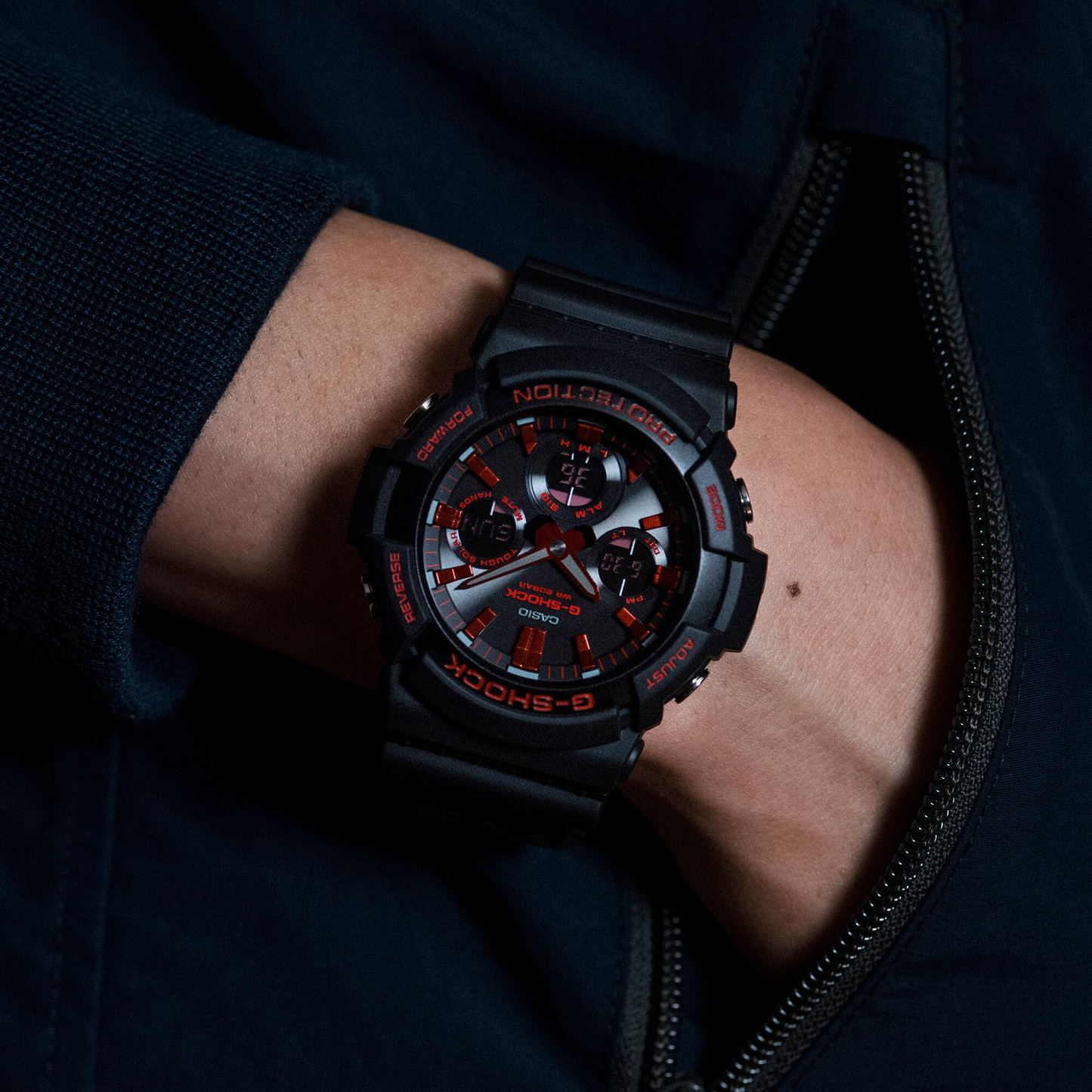 Casio G-Shock GAS-100BNR-1ADR Analog Digital Men's Watch