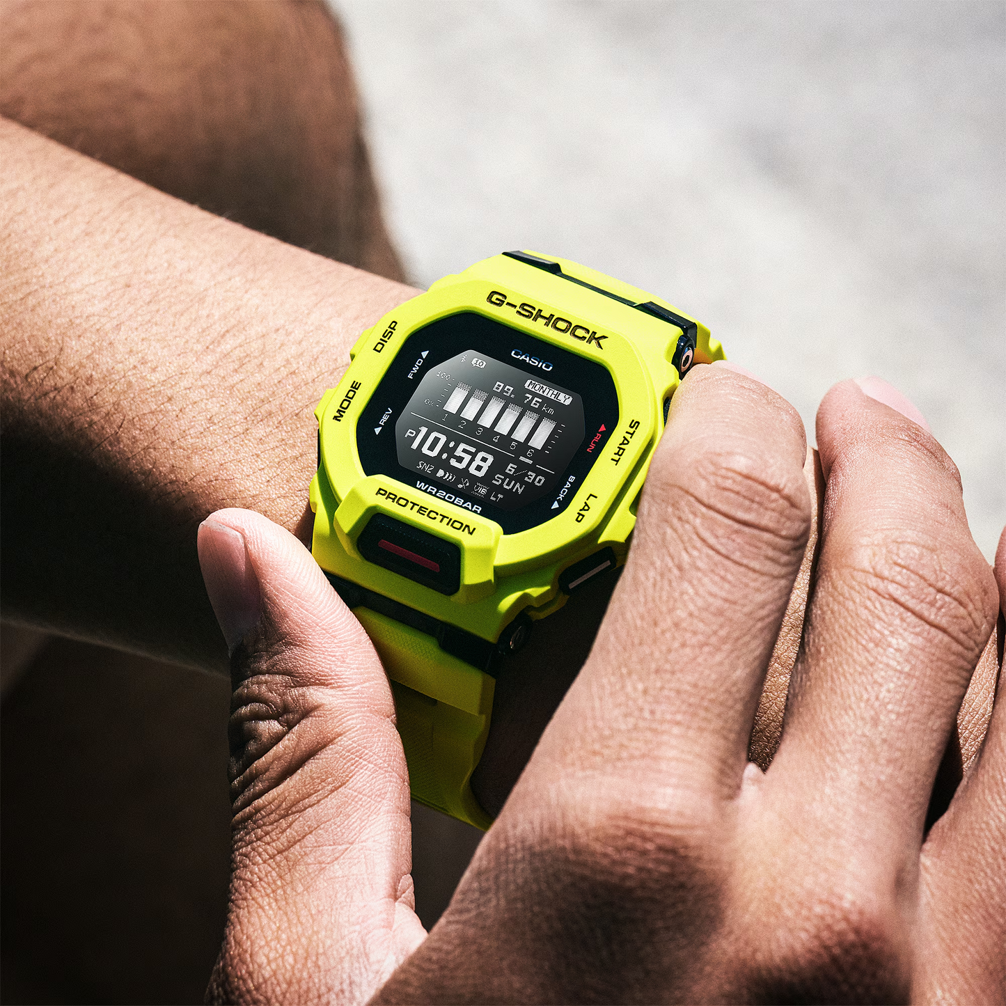 G-SHOCK G-SQUAD MEN WATCH GBD-200-9DR