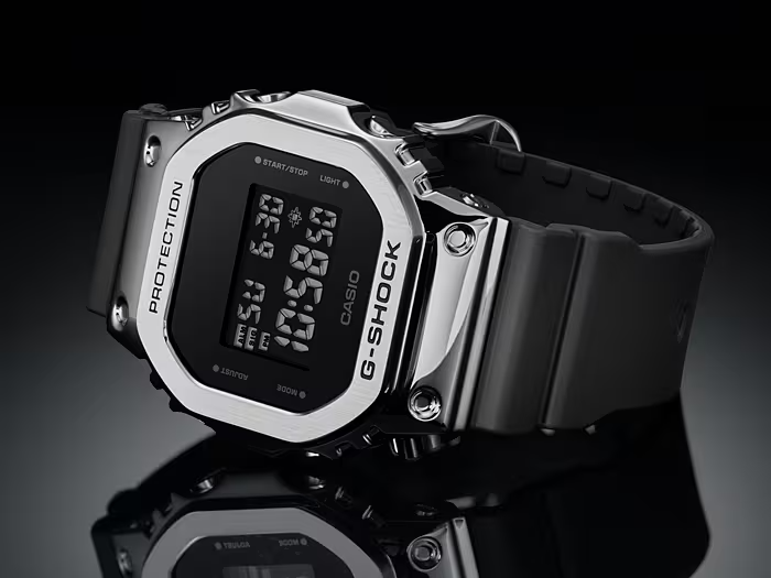 G-SHOCK MEN METAL WATCH GM-5600-1DR