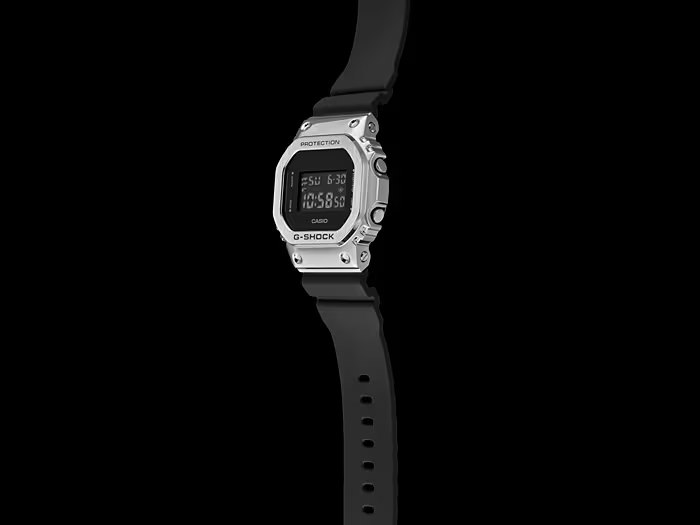 G-SHOCK MEN METAL WATCH GM-5600-1DR