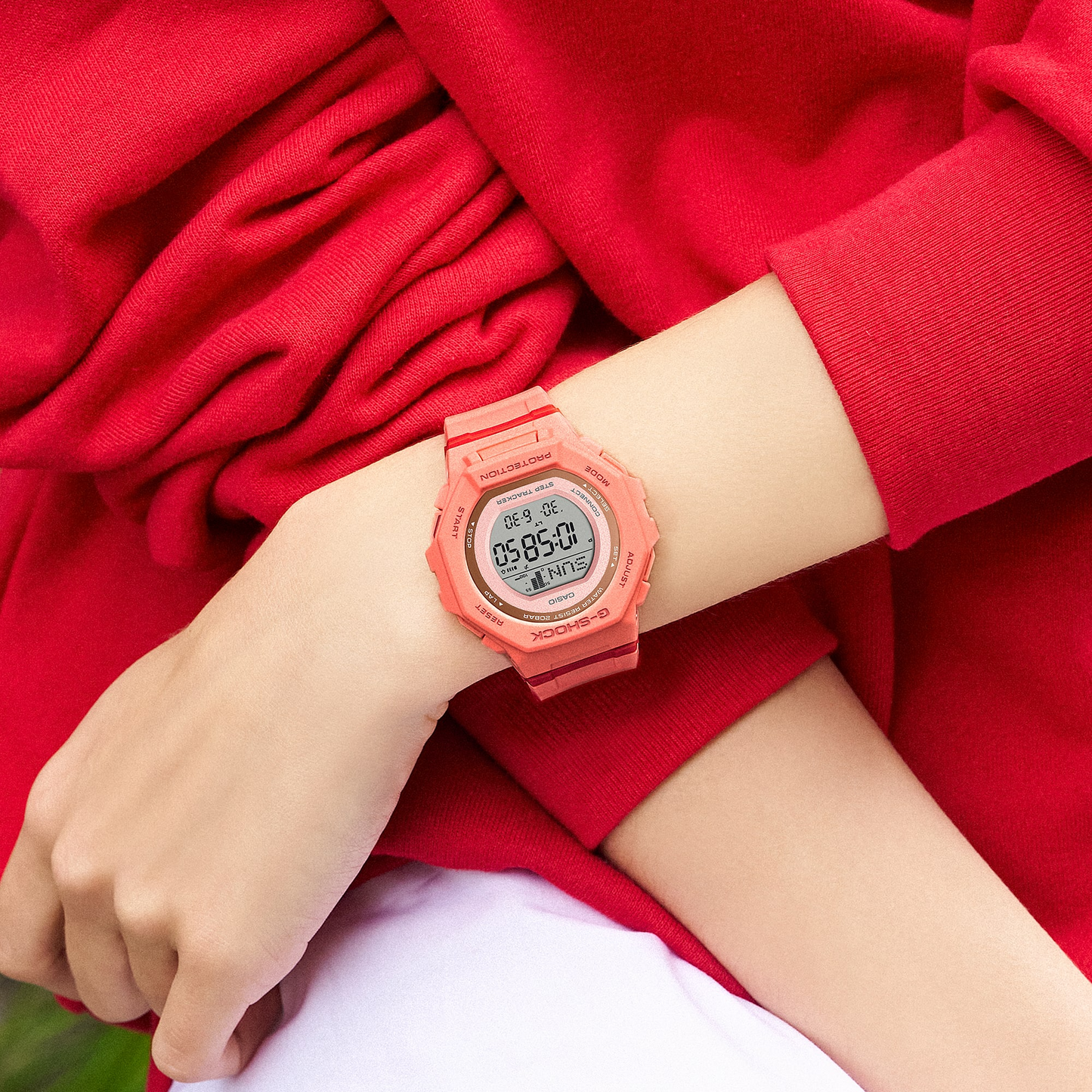 G-SHOCK G SQUAD WOMENS WATCH GMD-B300SC-4DR
