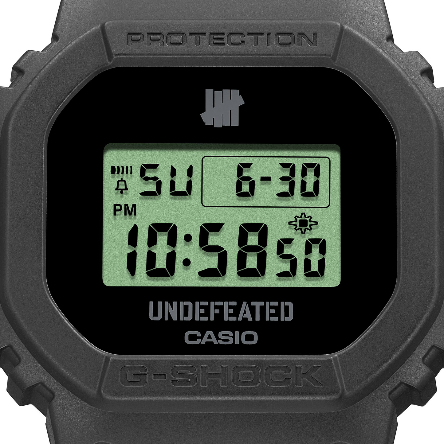 G-Shock Undefeated Collaboration Model DWE-5600UD-1DR