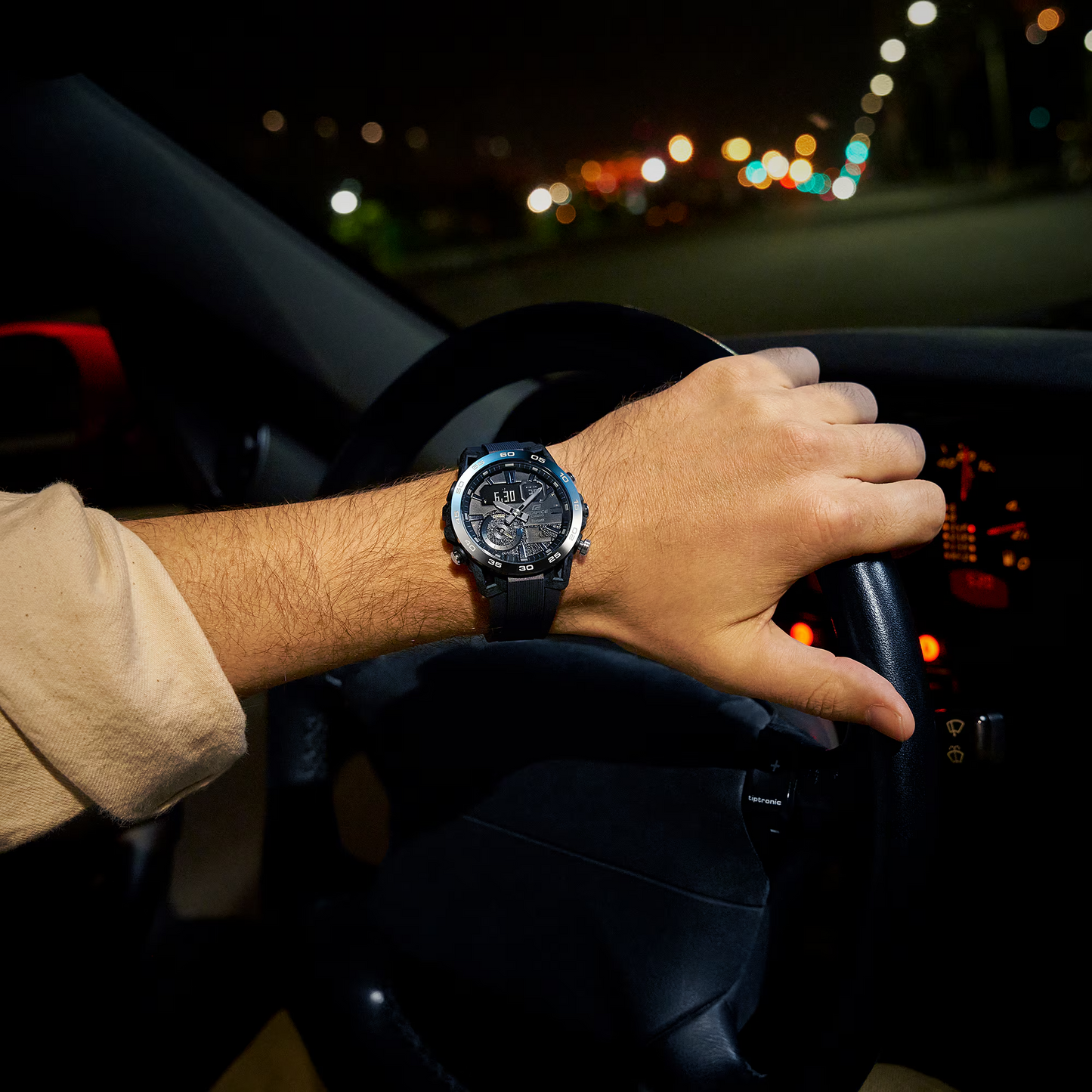 EDIFICE SMARTPHONE LINK SOSPENSIONE MEN WATCH ECB-40NP-1ADF