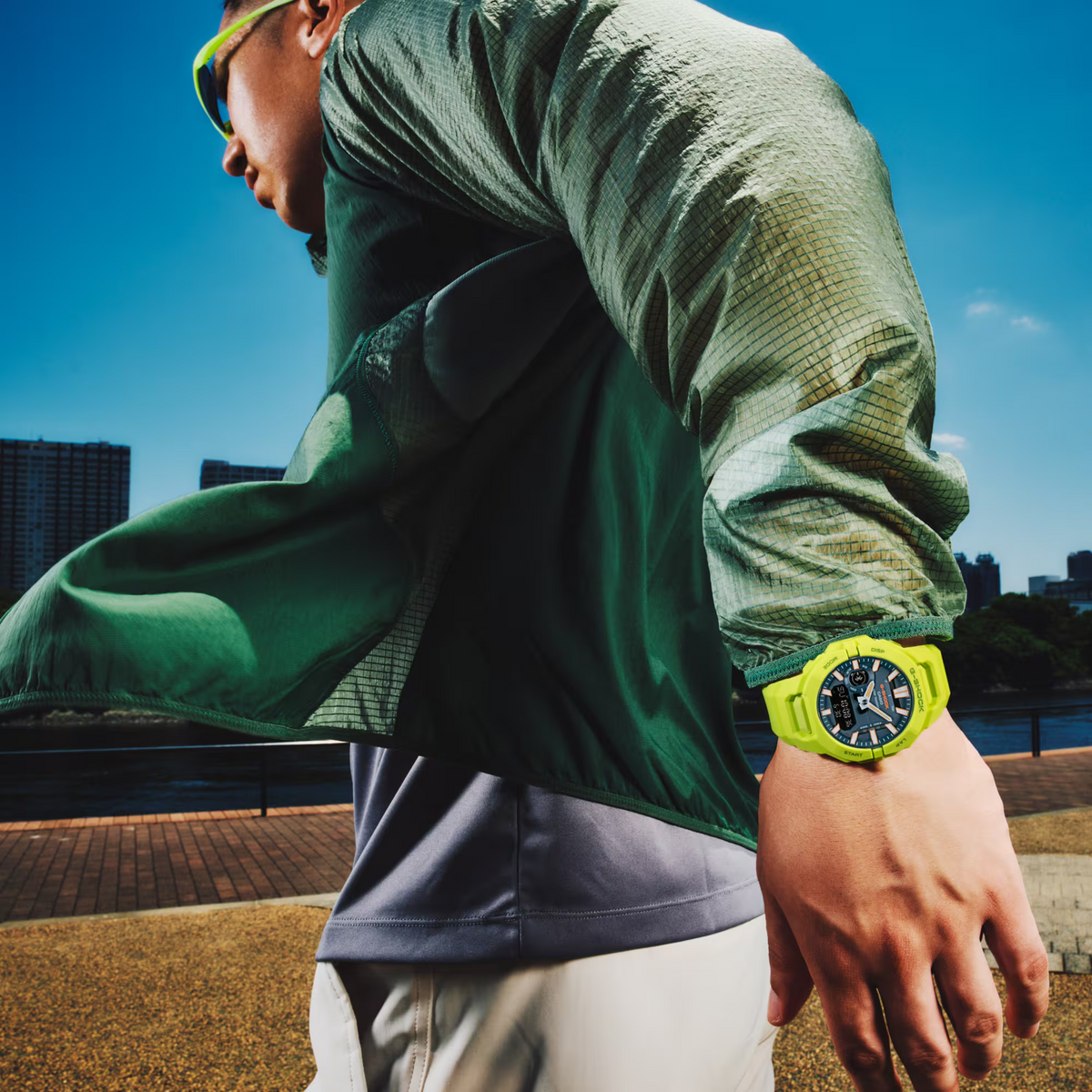 G-SHOCK G-SQUAD MEN'S WATCH GBA-950-9A3DR