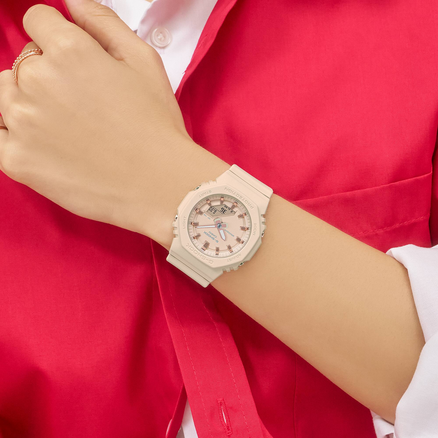 G-SHOCK CASUAL WOMEN WATCH GMA-P2100M-4ADR