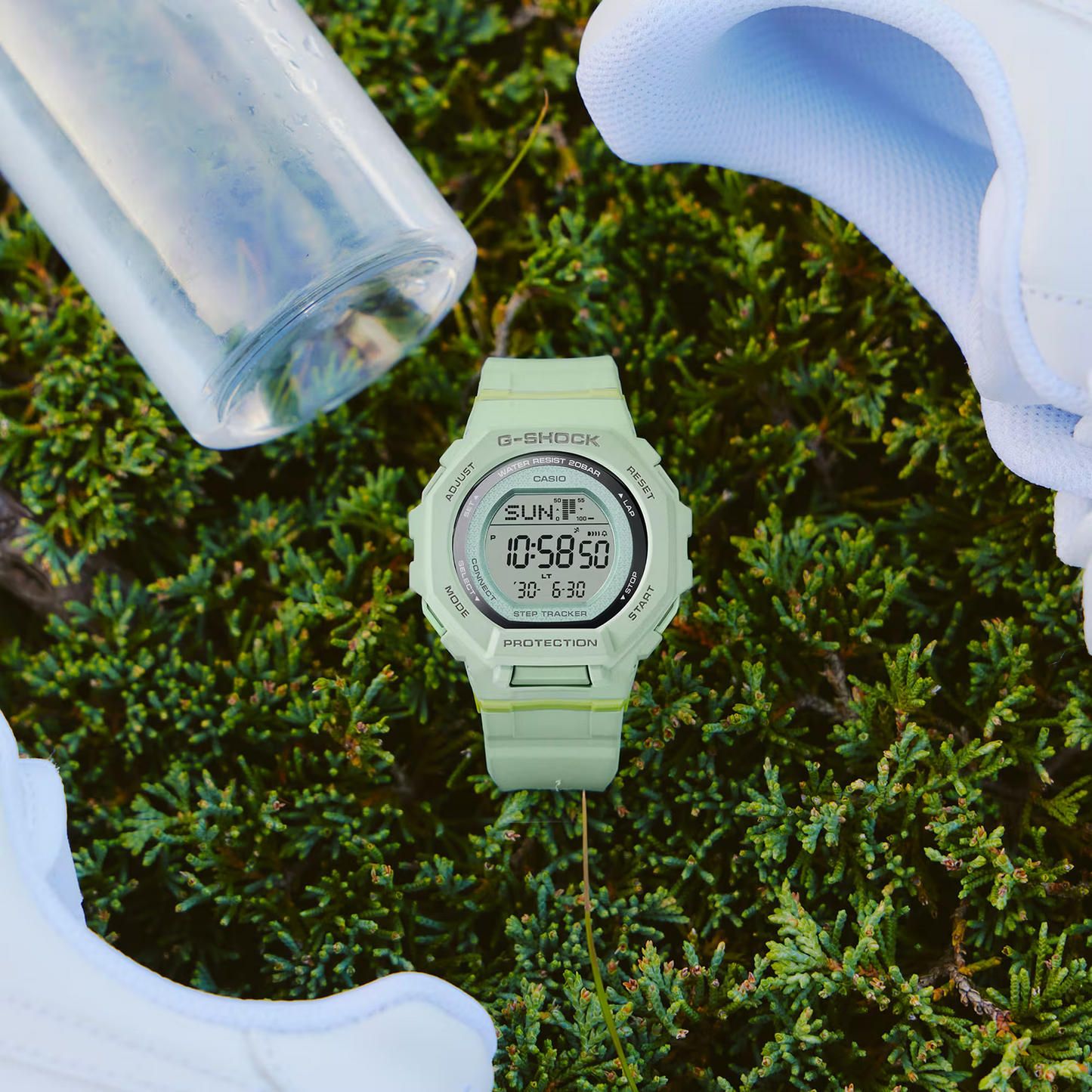 G-SHOCK G-SQUAD WOMEN WATCH GMD-B300-3DR